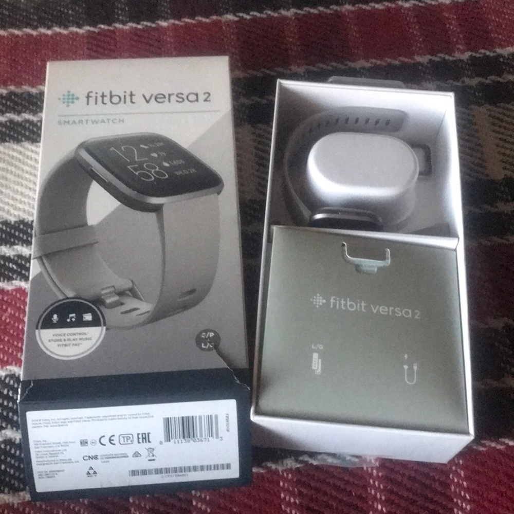 Fitbit versa 2